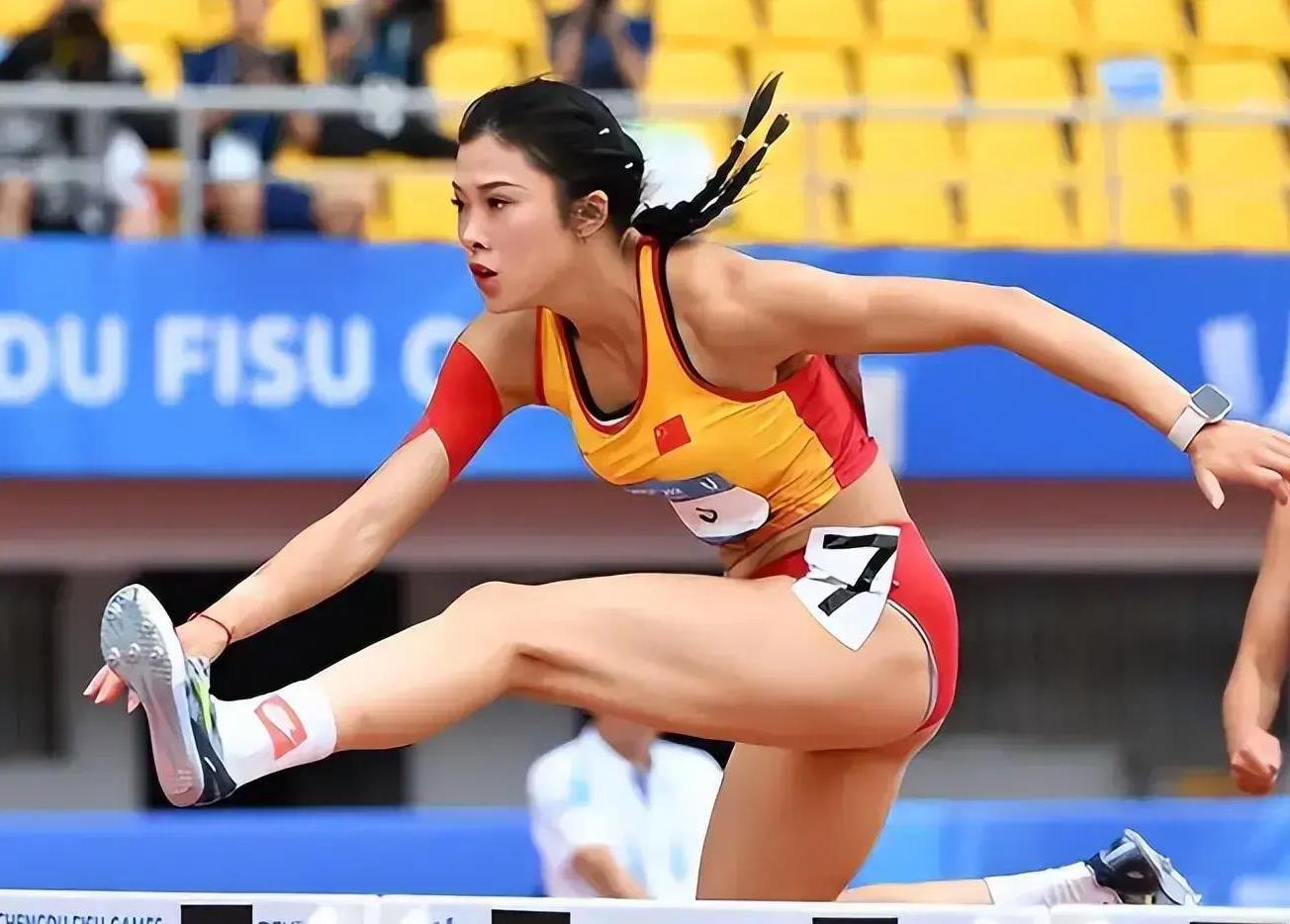 短运动裤配什么鞋子_运动裤短_短裤运动裤