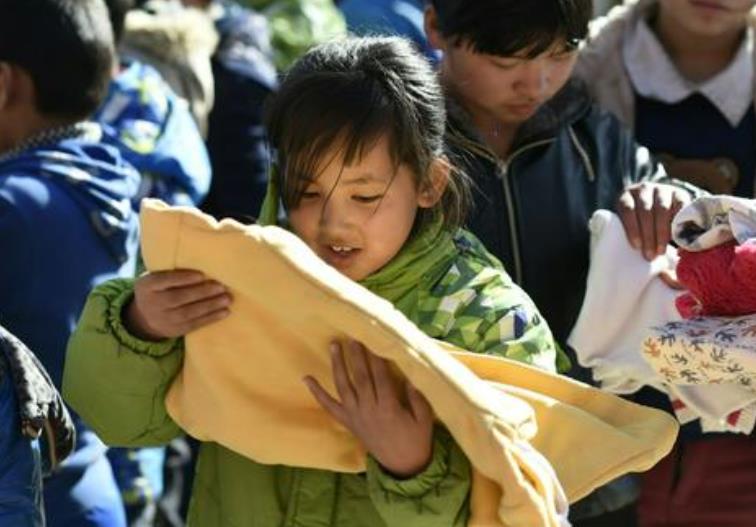 单亲家庭身体健康孩子怎么教育_单亲家庭身体健康孩子能上学吗_单亲家庭孩子身体健康