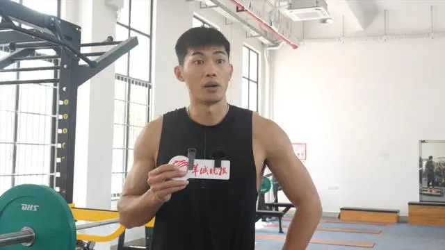 房间健身_运动汇健身房_房锟健身